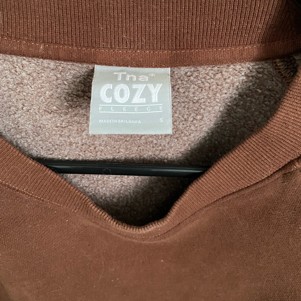 TNA Perfect Raglan Sweatshirt - Picture 3 of 3